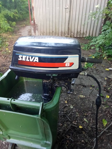 Csónakmotor 6 le.selva rövid csizmás.