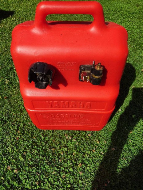 Csnakmotor benzintank 25 literes (eredeti Yamaha)