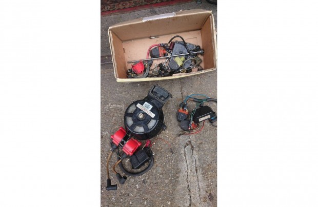 Csnakmotor bontott alkatrszek