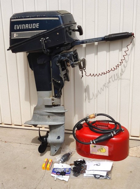 Csnakmotor elad