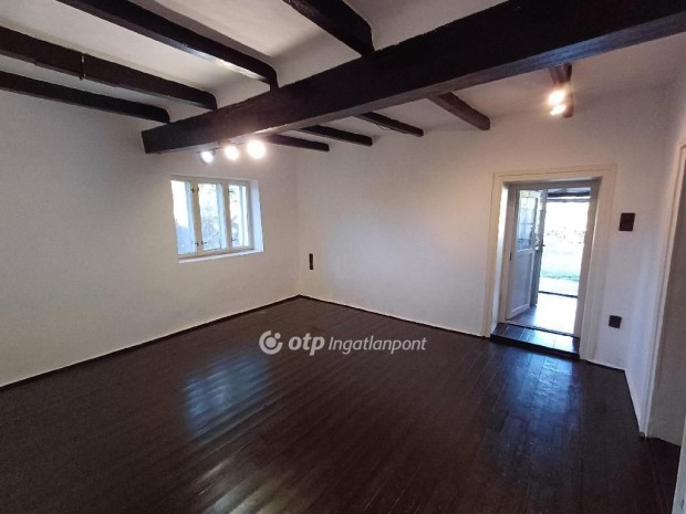 Csongr�di elad� 58 nm-es h�z