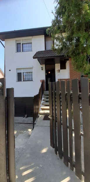 Csongrdon a Kertvrosban elad