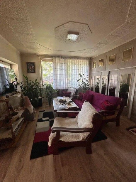 Csorn�n elad� ingatlan