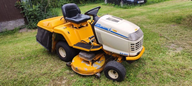 Cub Cadet RBH 1200 funyirotraktor