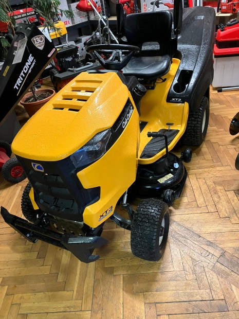 Cub Cadet XT3 QR95 Fnyr Traktor