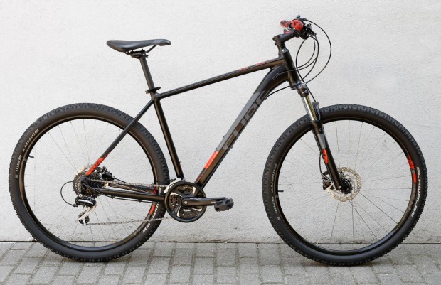 Cube Aim Race 29" használt kiváló állapotú alu MTB kerékpár XL