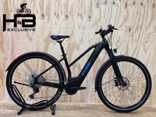 Cube Cross Hybrid Race 625 Allroad elektromos kerkpr XT 2021