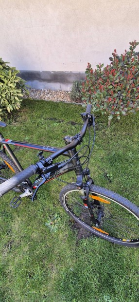 Cube Nature CLS 28" XL kerekpar