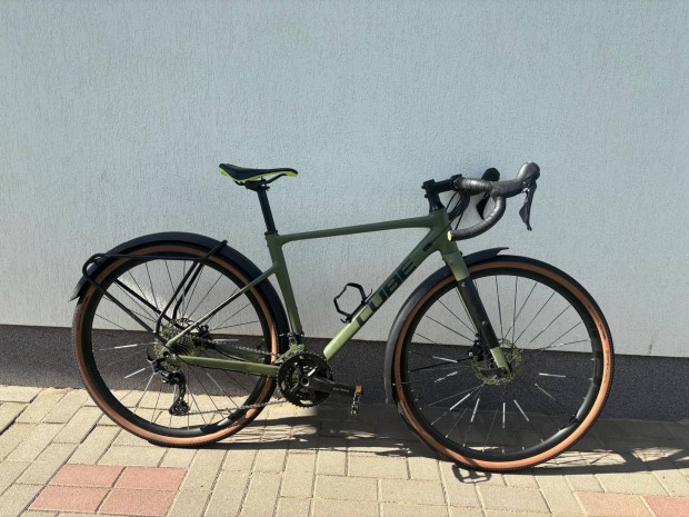 Cube Nuroad Race gravel S-es
