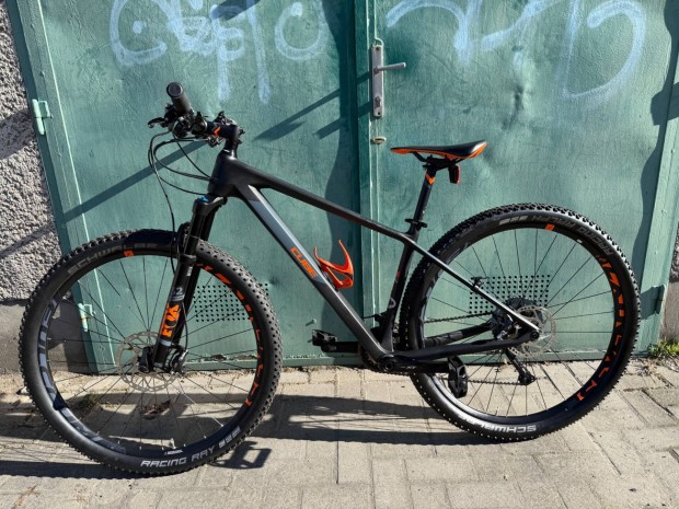 Cube Reaction Race Carbon