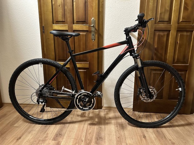 Cube Tonopah 28" trekking (54-es vz)