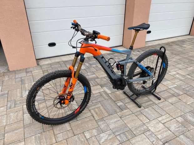 Cube stereo hybrid 160 race action team