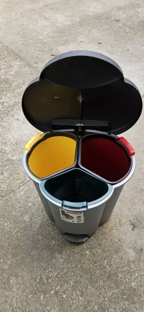 Curver szelektv szemetes