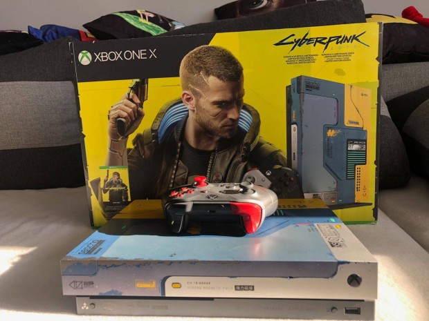 Cyberpunk 2077 Limited Edition Xbox One X 1TB konzol