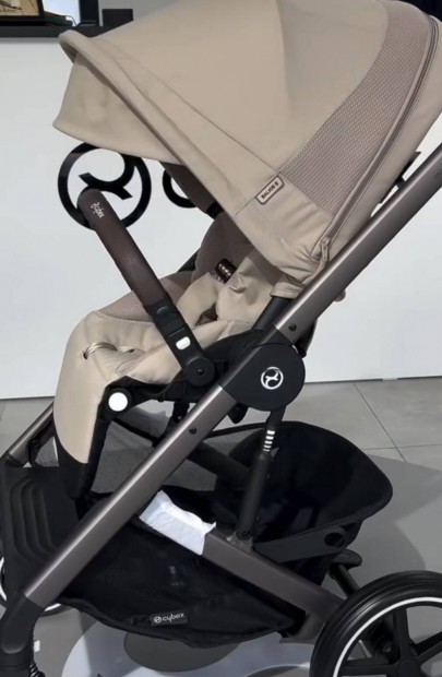 Cybex Balios Aniknak