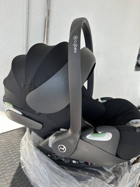 Cybex Cloud T hordoz + base T isofix talp