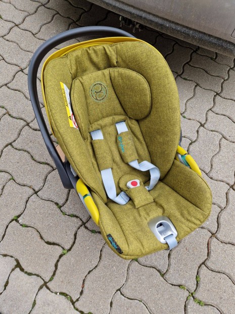 Cybex Cloud Z2 hordozó i-Size Alkuképes