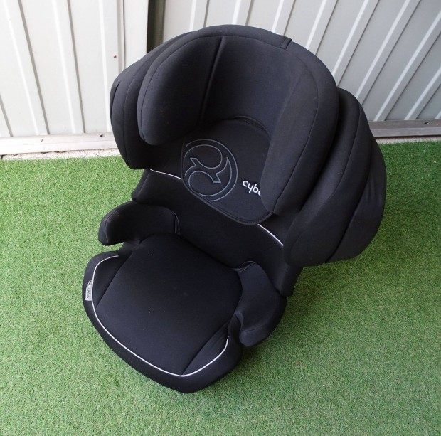 Cybex Juno-Fix Classic Black gyerekls auts ls isofix 9-18 kg