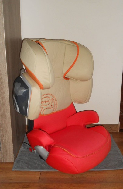 Cybex Solution X2-Fix Isofix gyerekls 15-36 kg