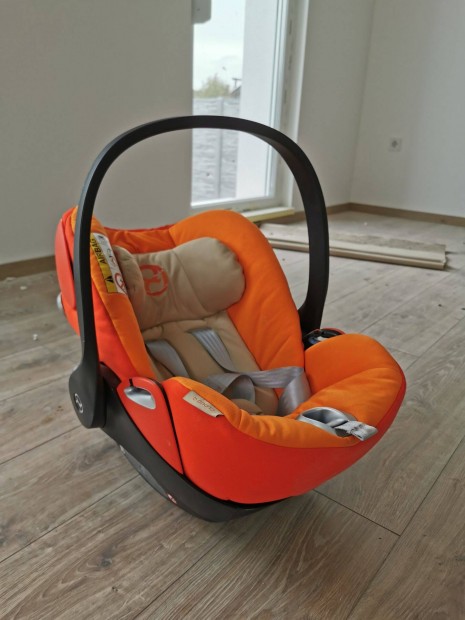 Cybex cloud q car seat / autsls