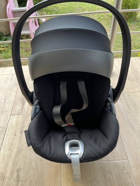 Cybex cloud z