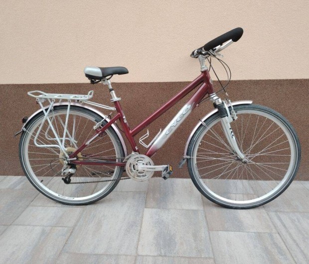 Cyco 28"-os ,teleszkópos, aluvázas jó állapotú női trekking