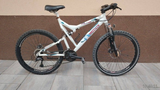 Cyco els- hts trcsafkes, ssztels, alumniumvzas, 26"-os MTB