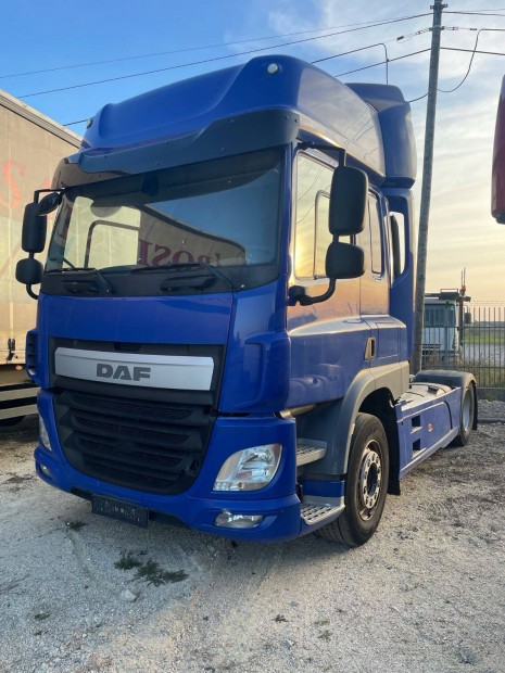 DAF CF400 bonts