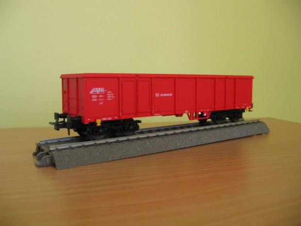 DB Schenker Eaos-x kocsi vastmodell H0