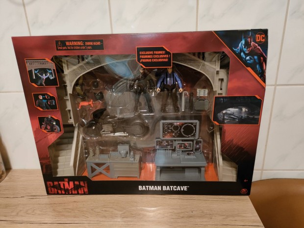 DC Batman mozifilm barlang szett figurkkal s kiegsztkkel
