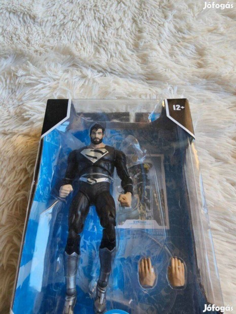 DC Multiverse Akcifigura Superman Black Suit j dobozos Ha szeretnd