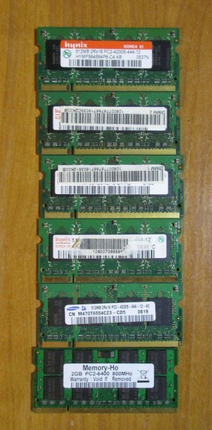 DDR2-es memrik laptopba