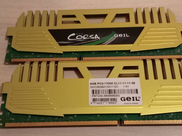 DDR3 memrik (2x4GB 1866MHz + 2x4GB 2133MHz)