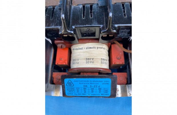 DIL 3-22 Mgneskapcsol, 380-V-os behz tekerccsel