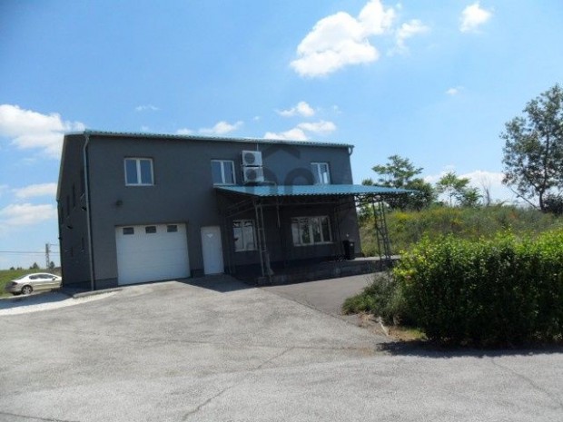 DI�SDON - �N�LL� TELEPEN - IPARI IRODA, CSARNOK KIAD� 400 nm-en