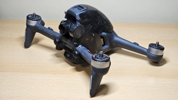 DJI FPV Racer drn