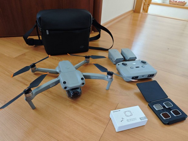 DJI Mavic Air 2S Fly More Combo drone