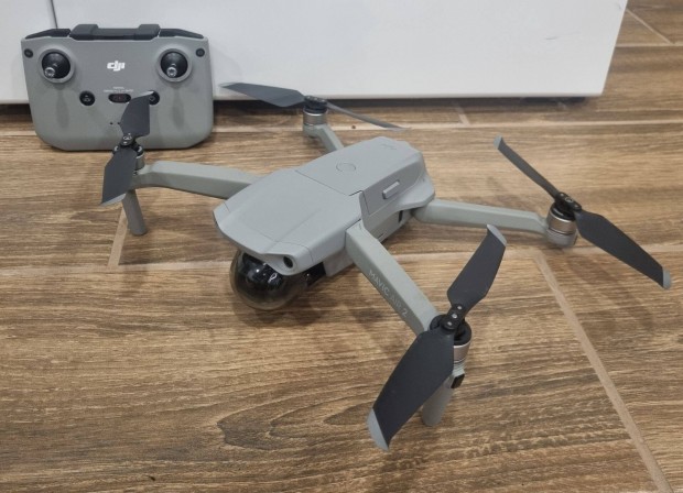 DJI Mavic Air 2 Fly More Combo drn