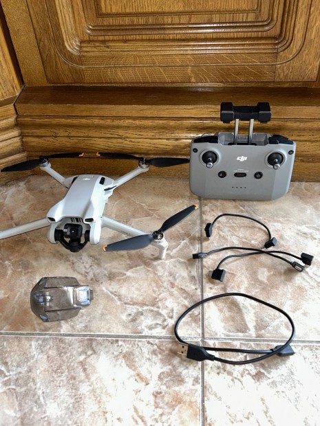 DJI Mini 3 Drone, 2 v Garancia, jszer llapot, DJI Beszmits