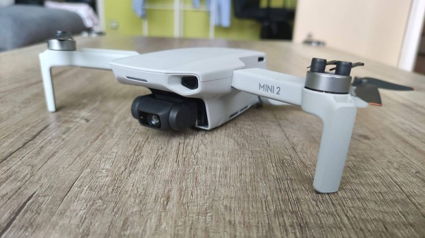 DJI mini 2 drn fly more combo