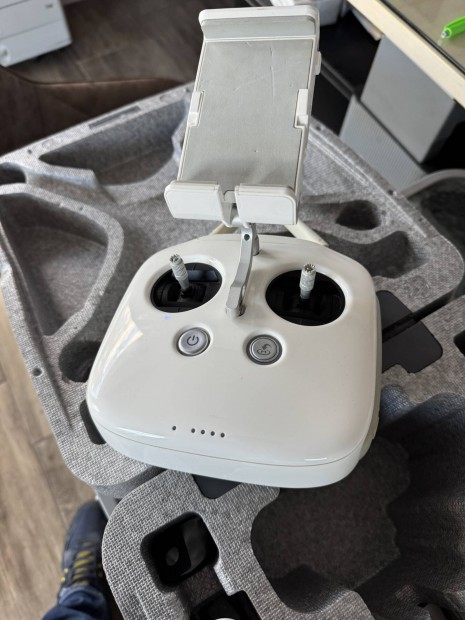 DJI phantom 4 