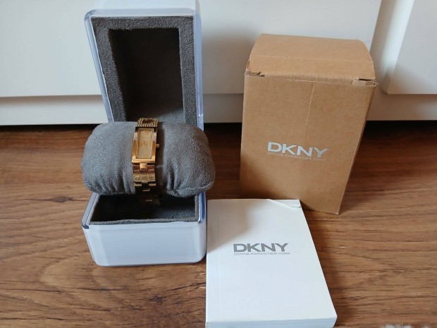 DKNY Watch Logo Ladies karra