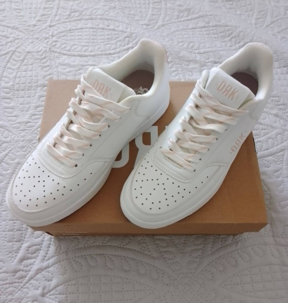DRK Classic90 sneaker sport félcipő eladó