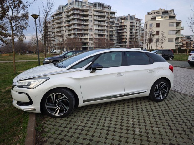 DS5 164.000 km, friss szervz, szervzknyv,