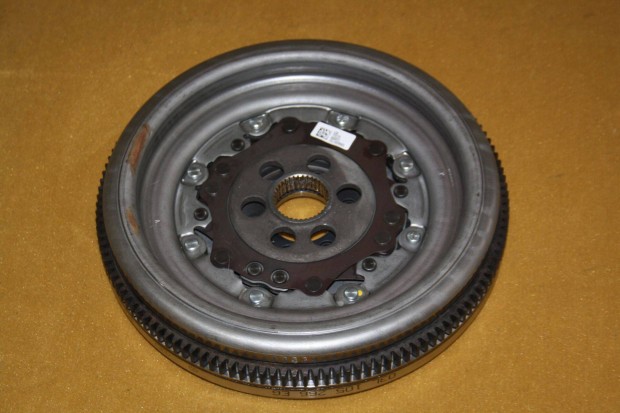 DSG lendkerék 03L105266EG 03L105266DF 03L105266De 03L105266CL