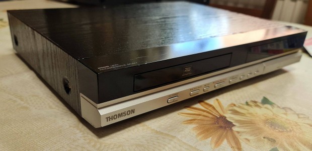 DTH8640 Thomson DVD-HDD recorder.80Gb HDD-vel