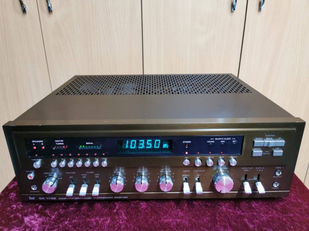 DUAL CR 1780 Computer Contolled Synthesizer Receiver 