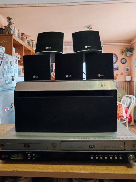 DVD VHS 5.1 hangrendszer