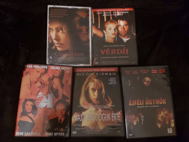 DVD akció film: Vérdíj Csapdában 54 Majd' megdöglik érte Éjféli ügynök