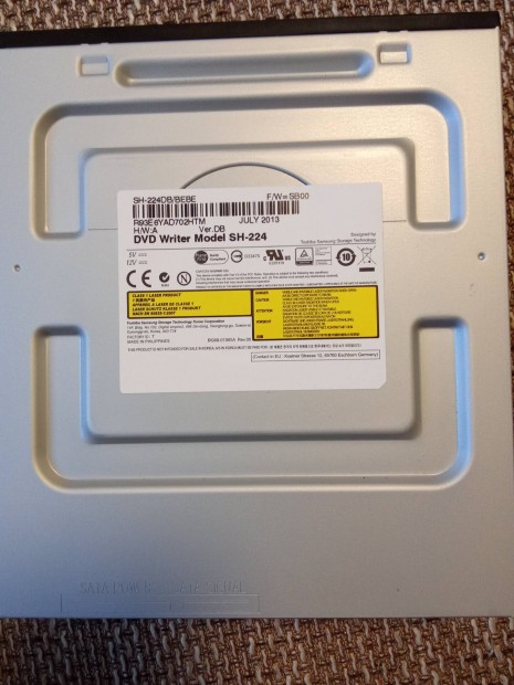 DVD-író/olvasó, Super Write master SH-224